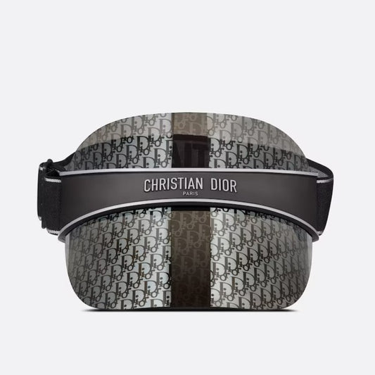 Christian  Dior