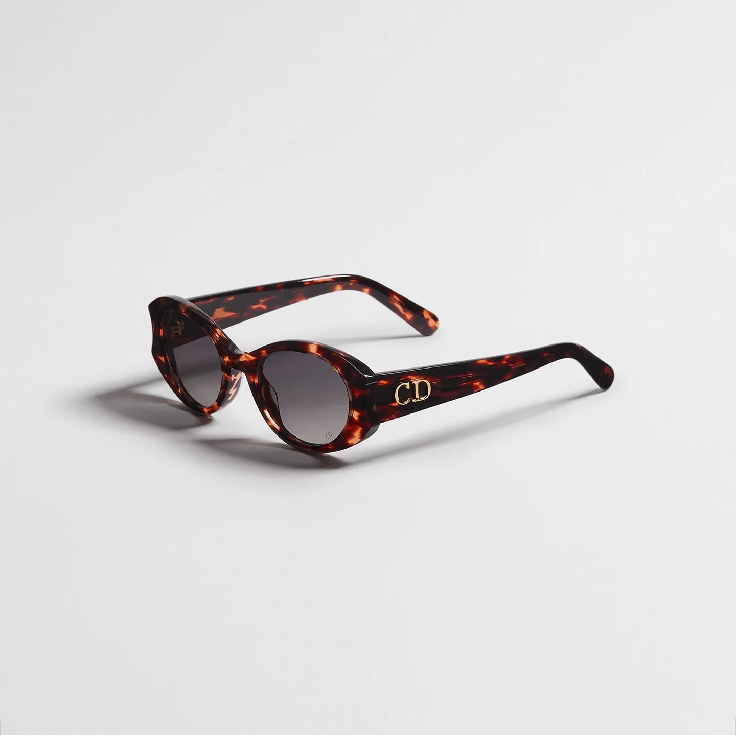 Christian  Dior Glow B3I
